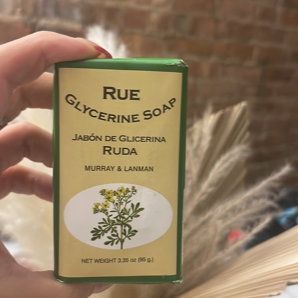 Murray & Lanman Rue Glycerine Soap 3.35 oz. - Picture 2 of 2